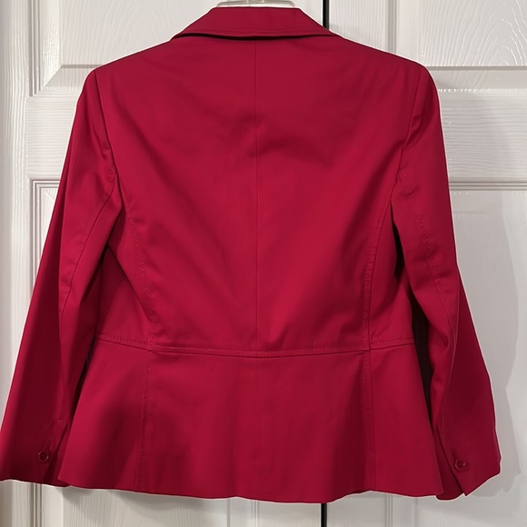 Ann Taylor raspberry blazer size 0 nwt - Picture 3 of 3